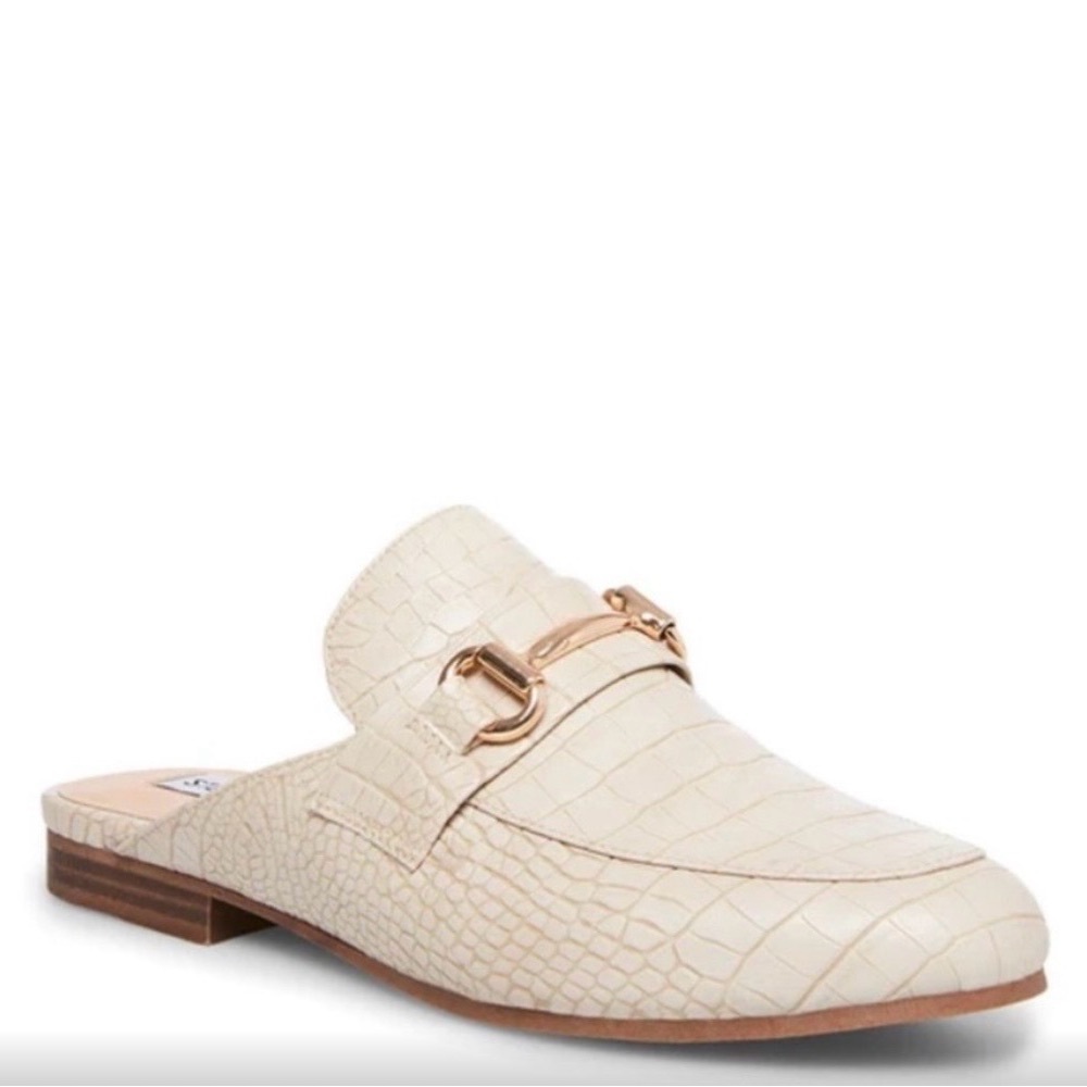 Steve Madden Kandi slip on loafer in taupe-crocodile